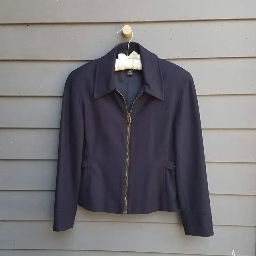 Gorgeous Banana Republic Italian made Wool Blend Jacket - Small